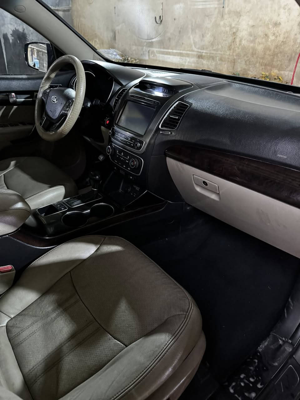 سورنتو وارد 6 سلندر جاملغ وبنيد سرقه فول الفول بصمة بنوراما جنطة كهرباء كشنات جلد تدفئة  تبريد حساسات كامرة شاشة رقم بغداد السعر 167 واتساب ***********
