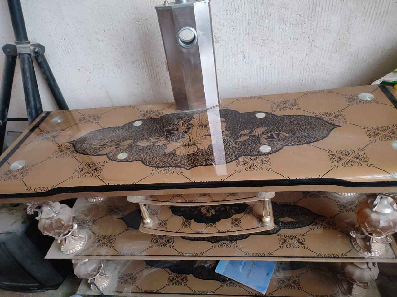 كاونتر وفراش ابو النفرين وميزين ميز دخل وميز مال بلازمة للبيع سعر خاص او واتساب ***********
