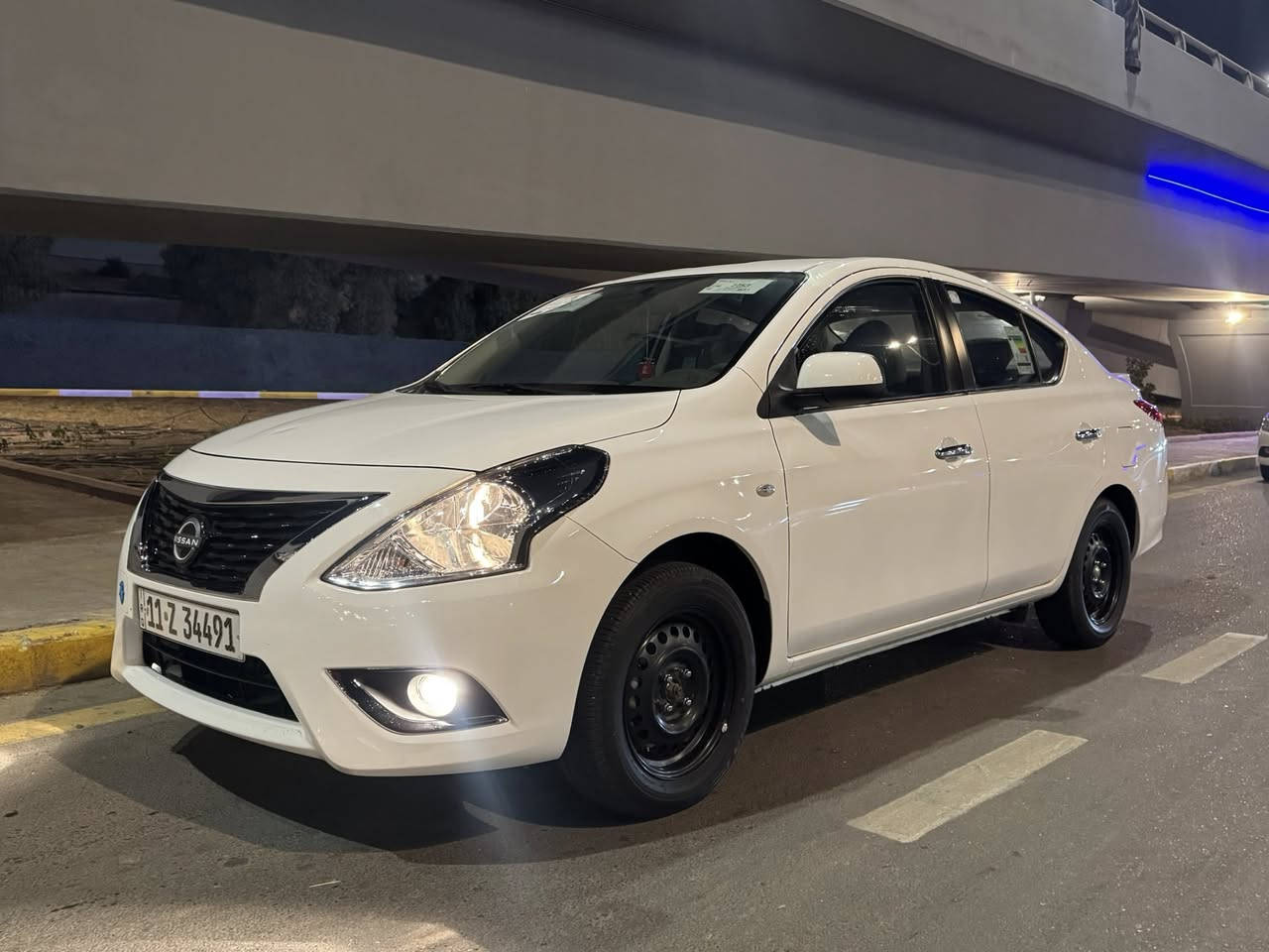 السلام عليكم
نيسان سني2024 هندي ابو البليته الزركه
ام الضمان شركه السور
مكفوله كفاله عامه
شاشه وكامرا
رقم بغداد سنويه جديده
كشنات 3d+ ارضيه جلد وسفاري
السعر 132 وبيها مجال بسيط
ماشيه 11 الف 
مكان السياره بغداد
الرقم
***********
