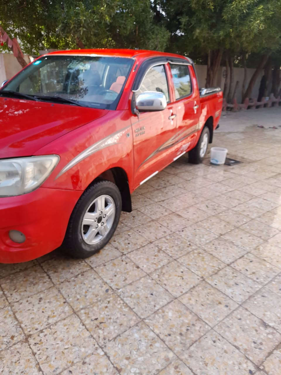 سياره  فلاونزه  لبيع    2009      رقم  واصط         ***********
