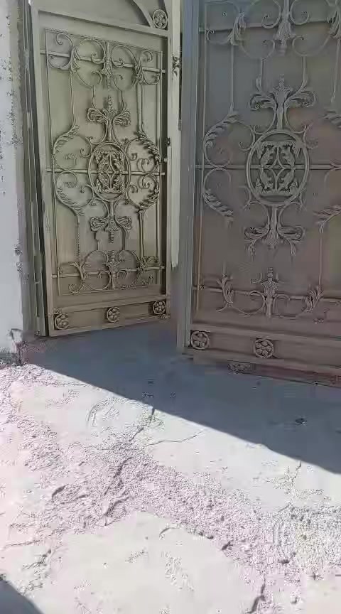 سلام عليكم خوان يتوفر منزل الاجار في حي زيتون سعر 300 ستفسار نتصال برقم ***********
