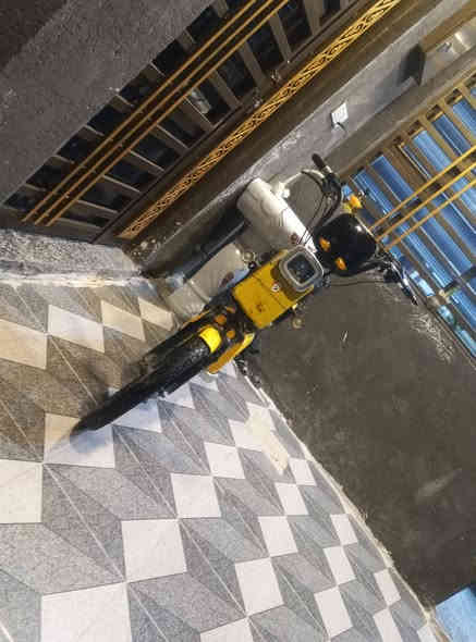 سلام عليكم دراجة شحن نضيفه كلشي مابيهة 4بطاريات سويج سعر 225
 العنوان بابل المحاويل رقم الهاتف ***********
