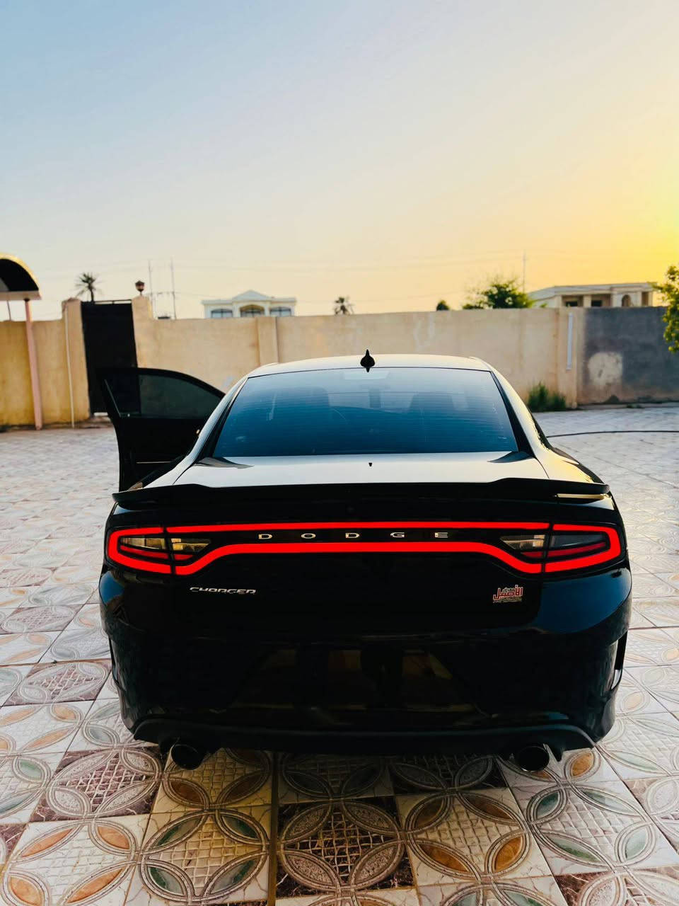 السلام عليكم 
للبيع جارجر موديل 2023وارد أمريكي بيهه 3قطع تبديل...بدون دواخل... مكينه 3600
منفيس بأسمنه...تريده مرقم ماكو شكال 
السياره جديده.... وجاهزة من كلشي.. إني مستوردهه.. واستخدام شخصي 
العنوان بابل الشوملي 
***********واتساب
***********
