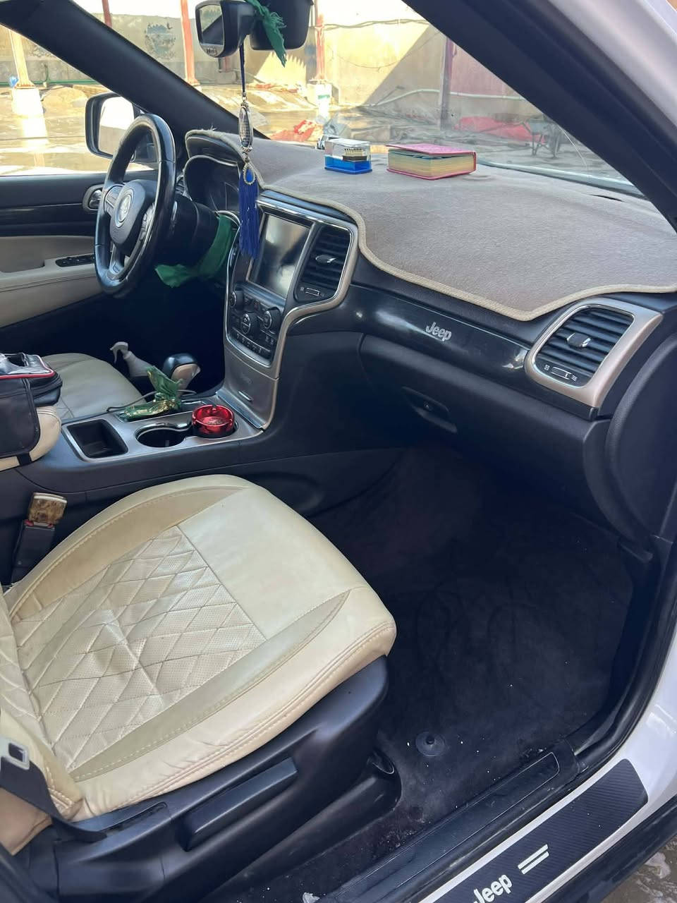 جيب لاريدو 17 أمريكي مكفول ماعدى أطراف الجاملغلات. السعر 239.العنوان الناصرية قضاء الجبايش رقم التلفون ***********
