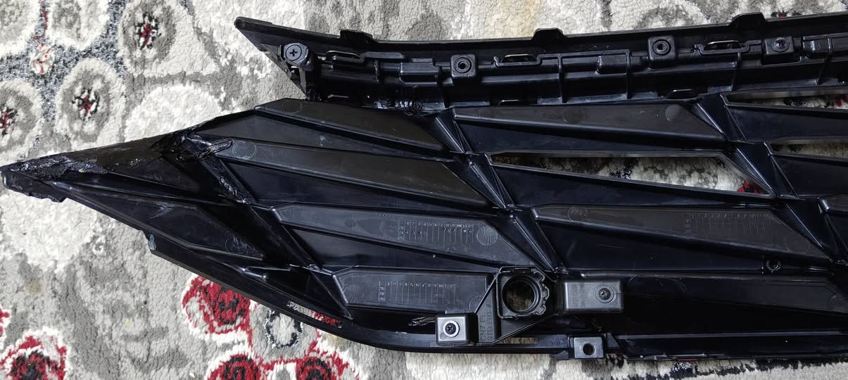 سلام عليكم شباك النتره موديل خمسه وعشرين ابو الكامره وزوج ترايش أمريكي تفصيخ شرط الكامره شغاله قيم وخذ مكاني بغداد رقم الهاتف ***********
