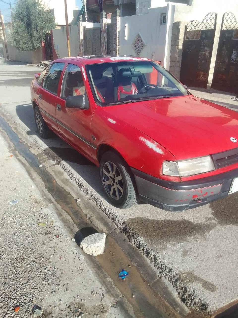 فيكترا موديل 91
الحجم 16 
گير ومحرك شرط
كابون بانزين موجود 
سنوية الى 2028 
السعر 30 ورقة وبيها مجال 
التفاصيل كاملة الاتصال على الرقم 
***********
