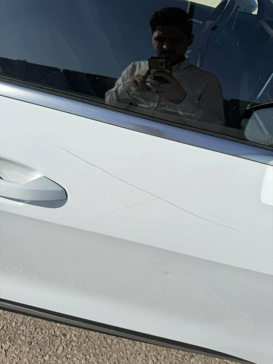 كيا اسبورتج موديل 2023خليجي
رقم اربيل بأسمي

الـــــــــــــسعر : الرد تلقائي🛑

مكينه 2000
ماشيه 54 الف كيلو متر

فول تحكم استيرن 
شفتات استيرن 
اربع انظمة قيادة
اوتو هولد 
بصمه تشتغيل وبصمه دخول 
رادارات جانبيه وحساس خلفي وكامره دورارة
تبريد قطعتين 
سايد بريك دكمه
اريل نافكيشن 
السياره جديدة

#ملاحضة
بيه شخطين اثر تخريب مو حادث فقط باب الصدر
وفطر طوله اصبع بالدعامية الامامية فقط

مكان السيارة: كربلاء
للاستفسار: *********** واتساب

لعرض سيارتك على الصفحة بنفس الطريقة راسلنا
