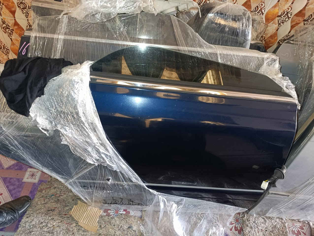 سستم رأس الثور فلات ٩قطع جاملغات ٤بيبان ودعاميه خلفيه وصندوق وبنيد.  سعر القطعه ٧٥ التواصل خاص او واتساب ***********.   ٦٧٥.   السعر النهائي
