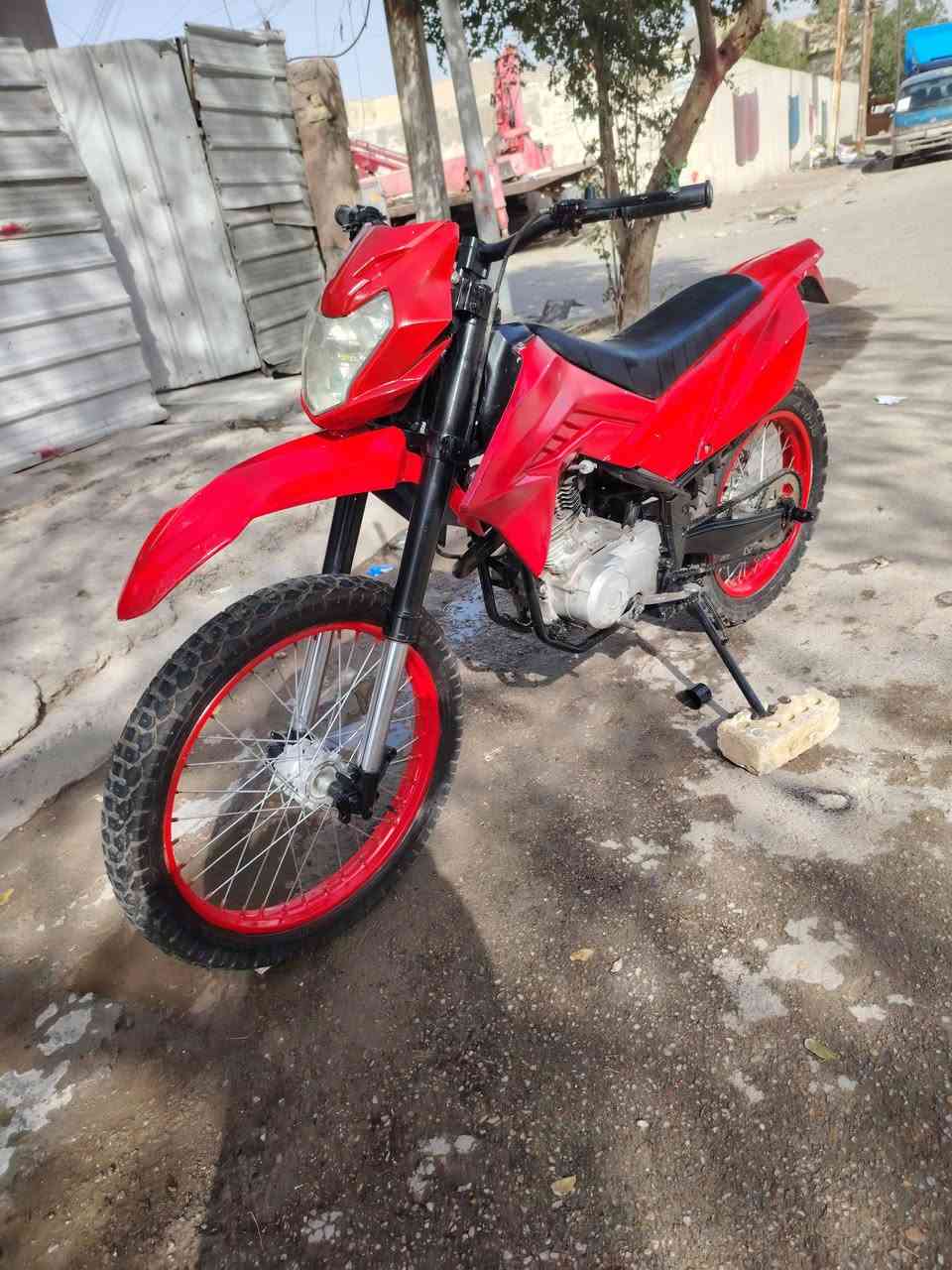 سلام عليكم  دراجة  قفاز البيع  نقص بس ضفيرة 500 هاذة رقمي ***********
