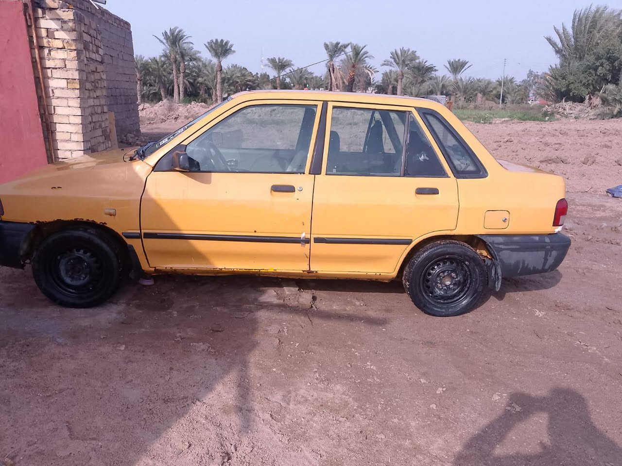 سلام عليكم سايبه للبيع موديل 11 رقم احمر راعيها بلعماره سعر 15ورقه وبيها مجال التصال  ***********༺༻***********
