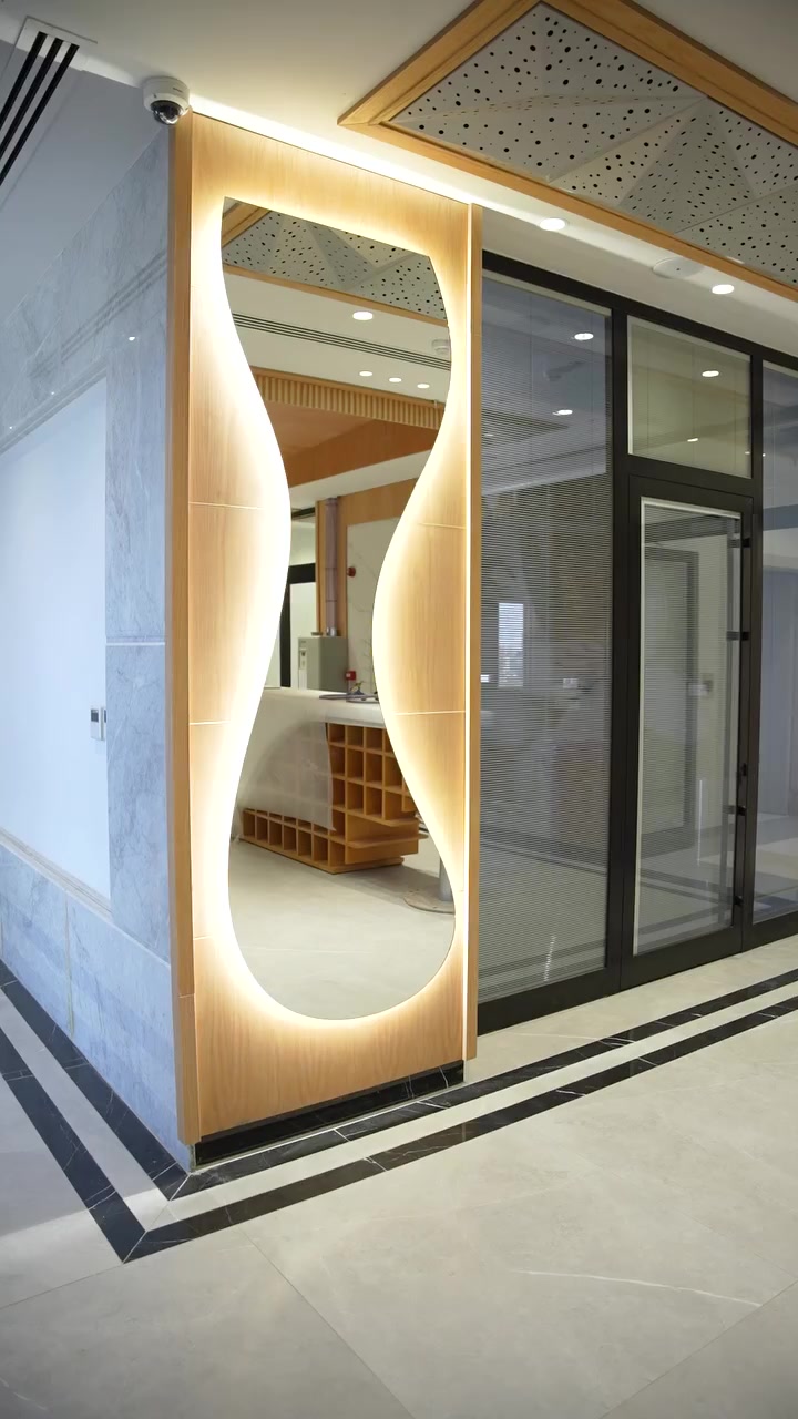 من اعمالنا المميزة في تصميم وتنفيذ الديكورات والاكسسورات والملحقات في مستشفى عشتار الاهلي  
بصمة المطبخ العصري
📍 بغداد – المنصور | شارع 14 رمضان
📞 *********** | ***********
