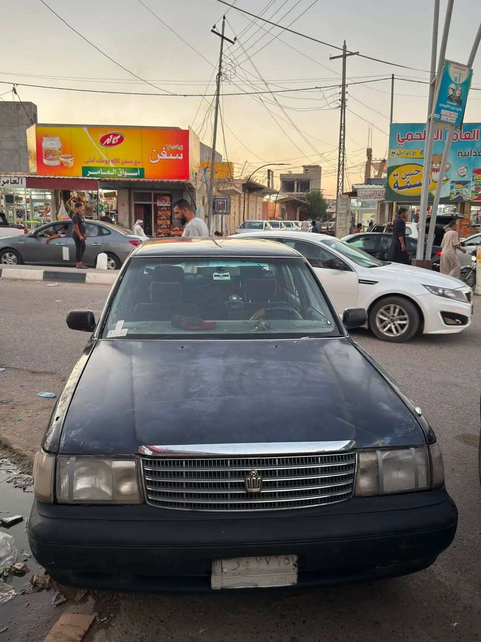 السلام عليكم  ارنب طويل موديل 1995  
كير محرك شرط صدر جديد محرك بطه 3000 
تواير جدد كهربائيات  من الداعاميه الداعاميه كلها شغاله 
رقم الانبار الماني سياره على موضع الشركه تحوير الامارات 
مكفوله من كلشي صاحبها بلدجيل 
شرط التحويل 
سنويه نافذه بل 2018 
مكفوله من الضربه وقطرت صبغ مابيها 

السعر 48 
***********
