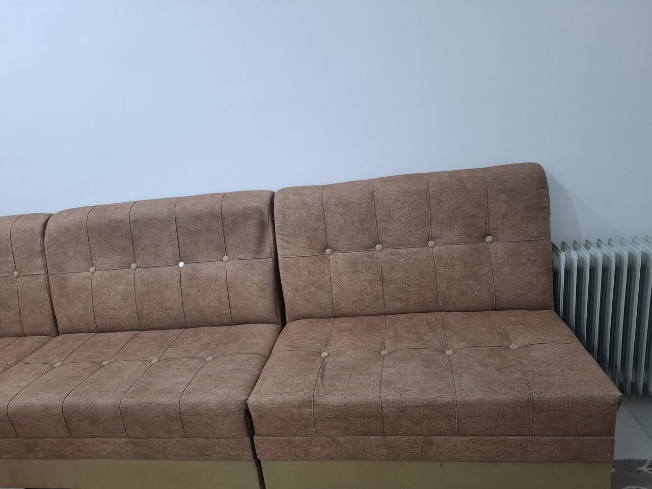 للبيع نضيفات كلش
البصرة الجزيرة
***********
