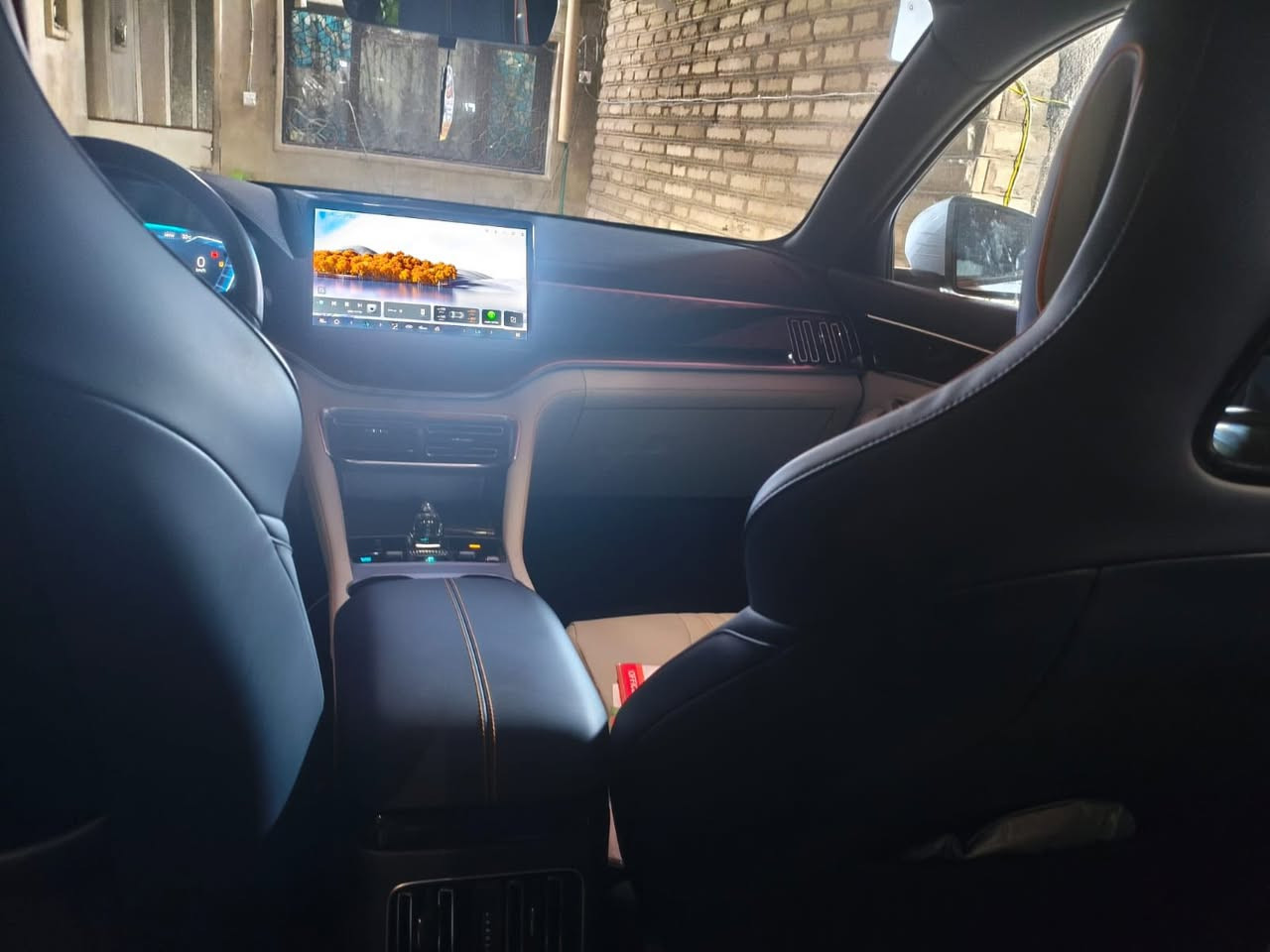 السلام عليكم . رقم سياره اربيل ومكان سياره بغداد
سونك بلاص dmi Awd 1500 Tضمان نات لون ابيض خليجي

السعر 35600وبيها مجال 

 ماشيه5500 كيلو مجمل..تفاصيلها 4000 على الكهرباء والباقي عالمحرك 
السياره كفاله عامه بيها سونر من المندلاوي قبل يومين السياره دفع رباعي ماطورين 320 حصان ..بطاريه كبيره شاحنتين وسبير ارضيات حوضيه اصليه من اربيل السياره بحاله الوكاله مبدللها دهن من الوكاله باقي مواصفاتها خليجي ومعروفه رقمها اربيل شرط تحويل  مكان السياره بغداد 

السعر 35600وبيها مجال 
***********
