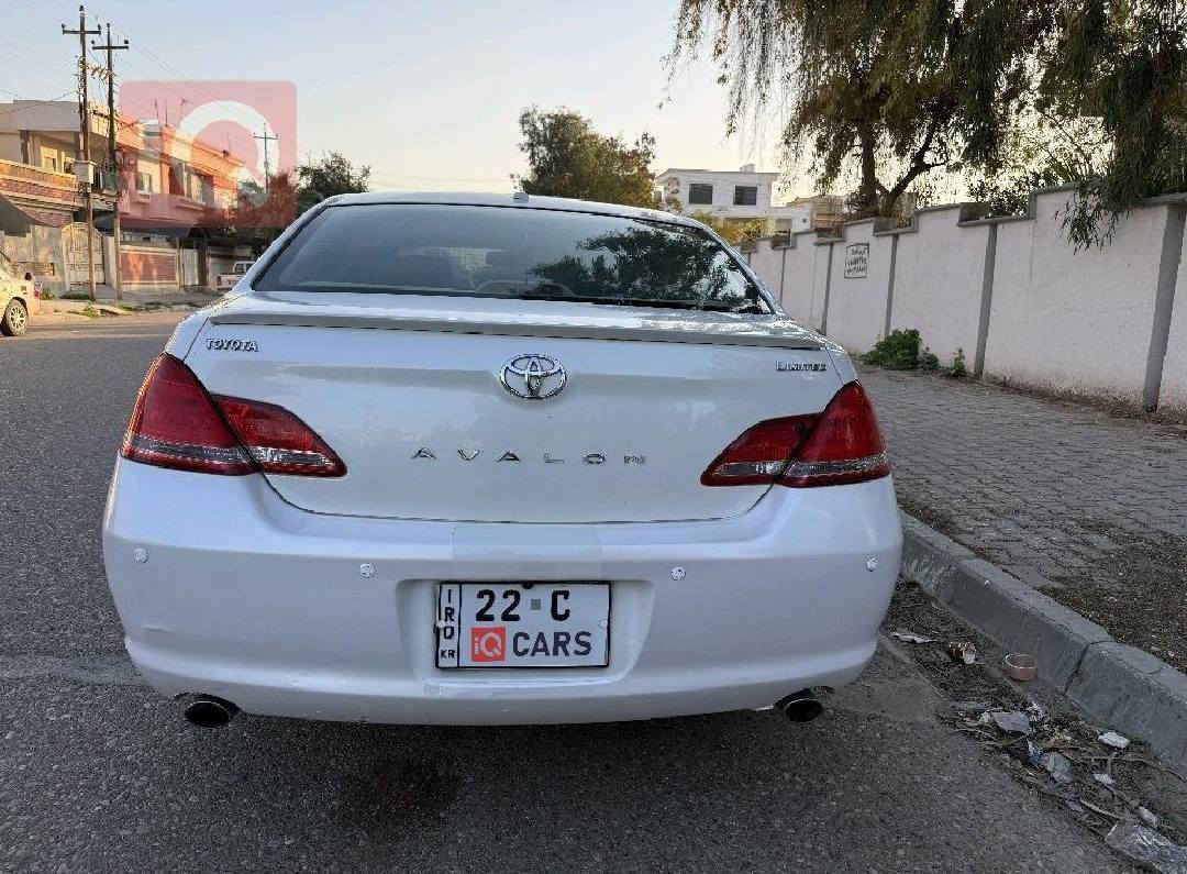 افلون 2010 
مواصفات خليجية 
بدون صبغ بدون ضربة فقط بارد 
ماشية 204000
شراي يراسل واتساب ***********
