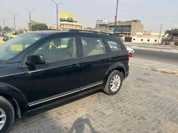 السلام عليكم دوج جورني موديل ٢٠١٤ رقم بغداد ٦سلندر ٣قطع تبريد ٧راكب بصمه تشغيل +ابواب  كير ومكينه مكفولا السياره خير من الله حادثها بس البنيد شطح فقط 
العنوان بغداد العبيدي ***********
