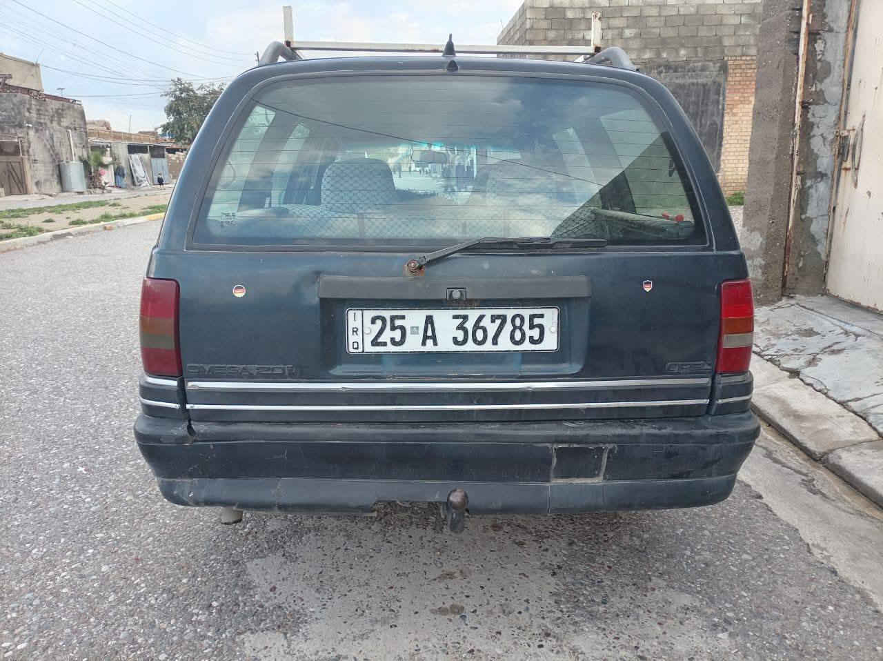 السلام عليكم للبيع اوبل اوميكا استيشن موديل 92  رقم دولي انكليزي مشروع وطني بيها دفتر بانزين السنويه لحد 2029
السعر 45 بيها مجال 
مكاني كركوك 
الرقم ***********
