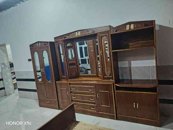 غرفه نوم صاج عراقي اصلي جديده طك السعر 850 وبيه مجال للاستفسار الاتصال على الرقم  ***********
