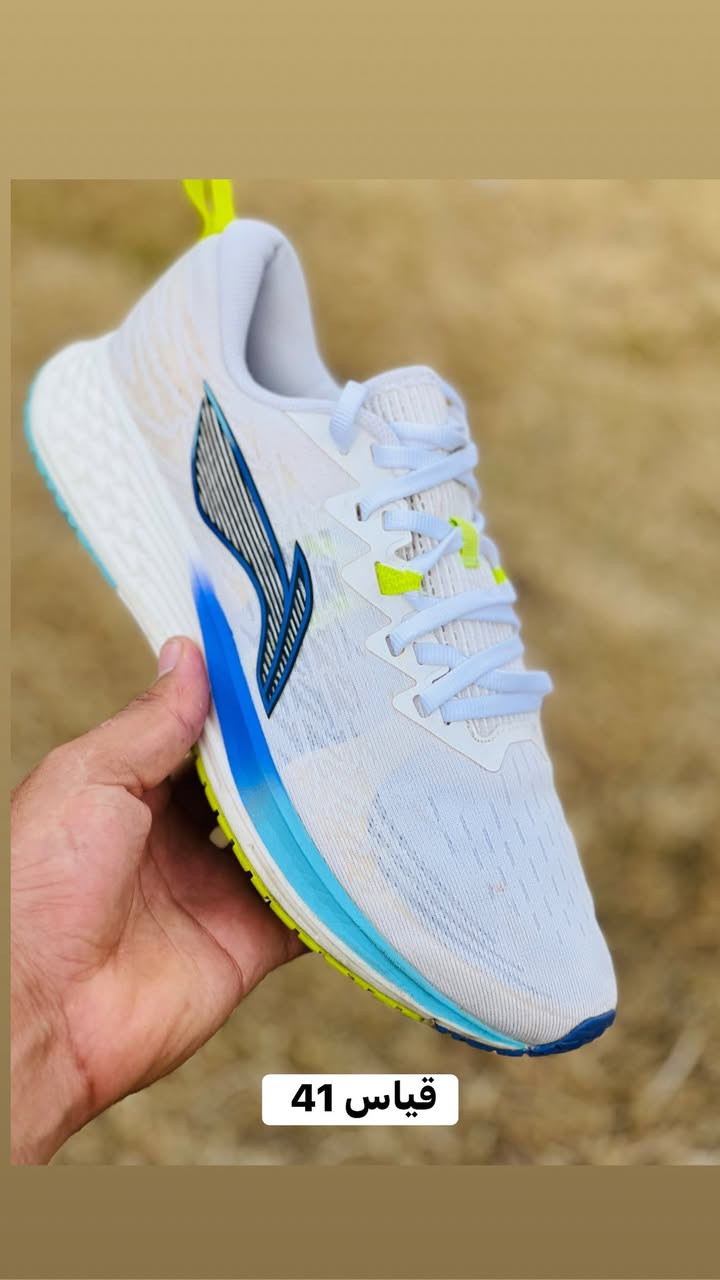 احذيه باله أوربي نضافه 💯 السعر20  الف فقط  واتساب *********** توصيل لجميع محافظات العراق 5 الف
