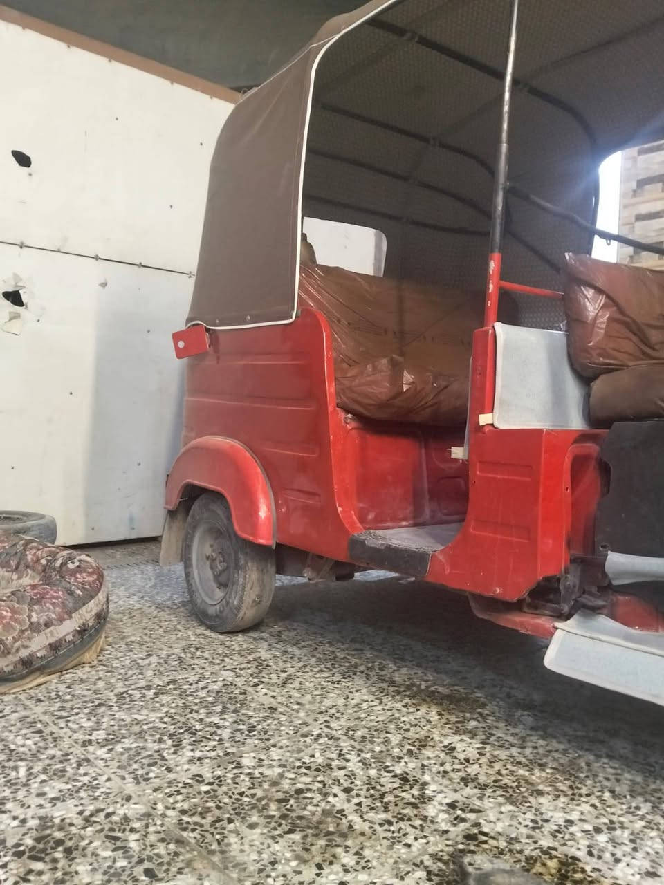 تكتك 2018مرقمه بغداد معمره جماليه المكان بغداد حي البتول السعر 4900وبيها مجال تكتك خير من الله رقم الهاتف***********
