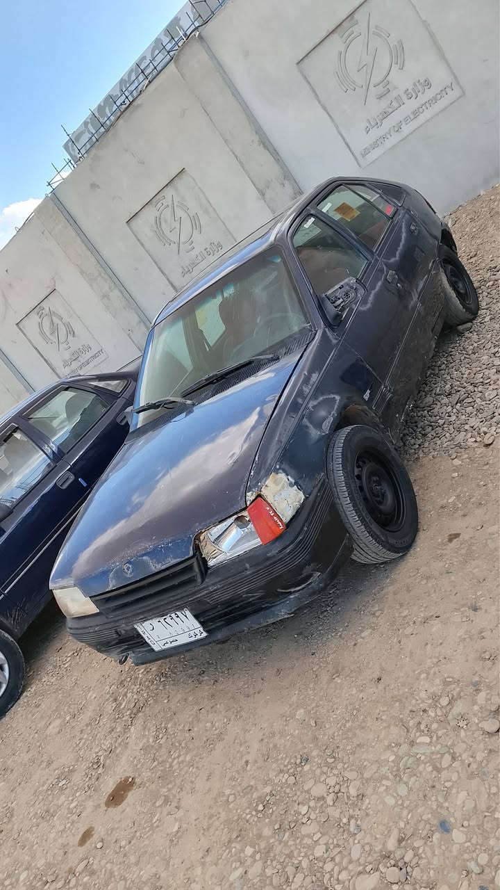 سلاموو علێکوم شباب عندی های اوپل کادێت مودێل 1992 محرک مال حاویە جدید شدێتە 4 ویل تایر جدید محرک 18 کابریتەر سیارە حلوە شوی رایدلە ترتیبات معاملە مال تحویل کولە سویتە ما بقێت فلووس تقریبن 200 الف یرید تستلم لەوحات بسمک سیارە جاهز السعر 18 وبی مجال مراوس هم یرهم مکانی کرکوک ڕقم ***********
