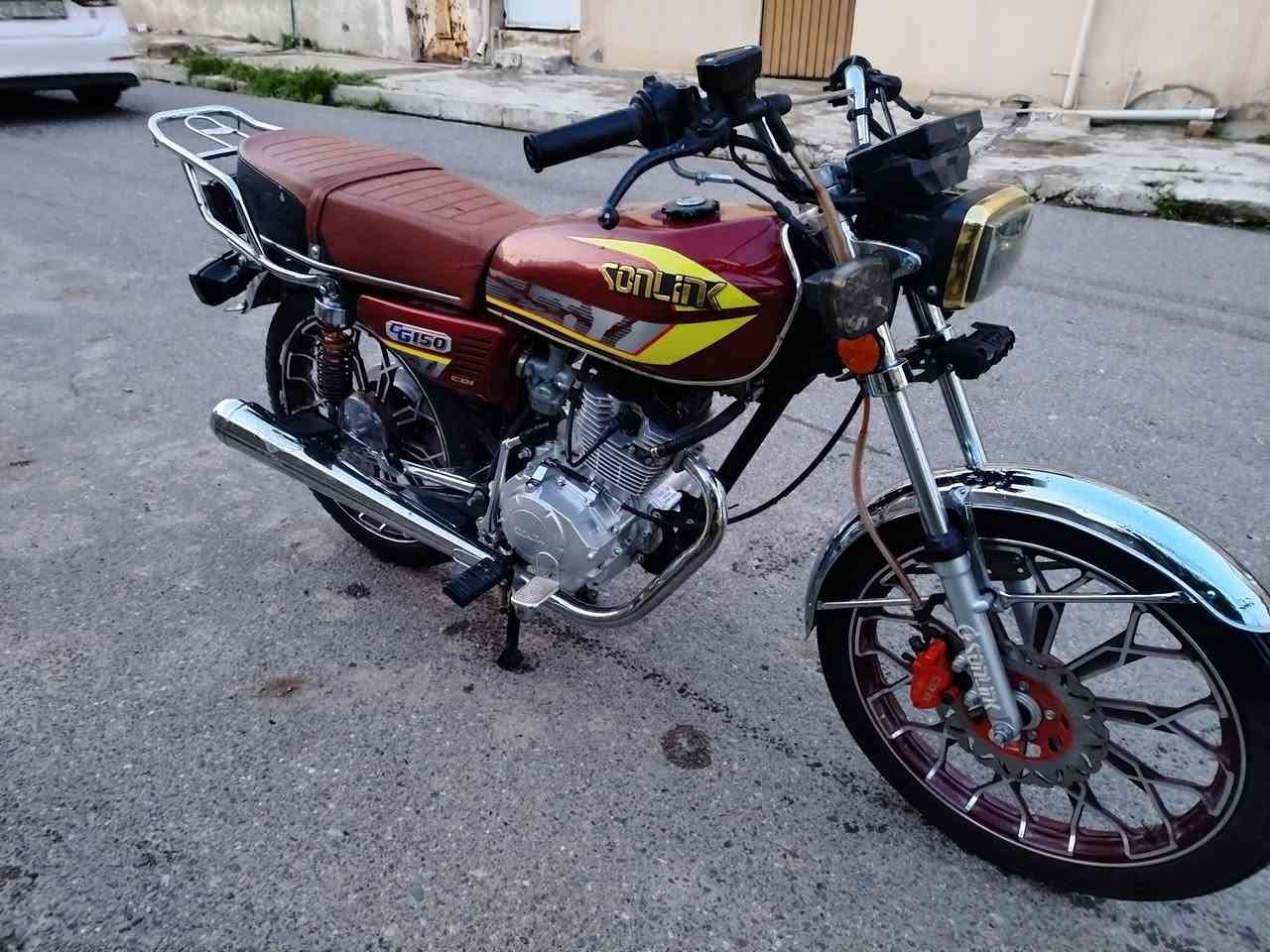 السلام عليكم ماطور سونيك مديل ٢٠٢٤ محرك شرط صبانه مامطخوخ وايرمنيه كلها شرط دشبول شاشه سلف شرط تشغيل عن بعد ماطور ماناقصو ربع (( السعر 600 )) وبي مجال بسيط شراي انتصل او خاص ***********)) ((***********
