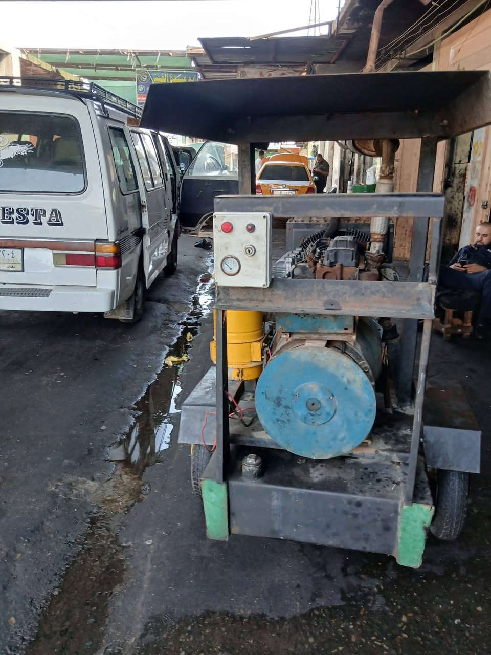 مولدة البيع محرك كيا 2700و جنتر30 كيفي شغىلة وجهزة العنوان الموصل الايسر تحوير لطش المرقوب السعر 14 ورقة رقم الهاتف *********** اسيا ***********
مولدة البيع محرك كيا 2700و جنتر30 كيفي شغىلة وجهزة العنوان الموصل الايسر تحوير لطش المرقوب السعر 14 ورقة رقم الهاتف *********** اسيا ***********
