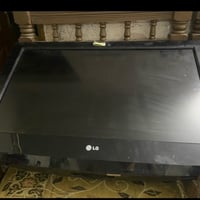 شاشهLG حجم ٣٢عطل فقط شاشه رايده ب15الف مكاني بغداد الغزاليه