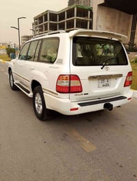 لاندكروز 2007 قطري سياره جديده جدآ جانت مضوما رقم انبار ممميز 4484 كير...