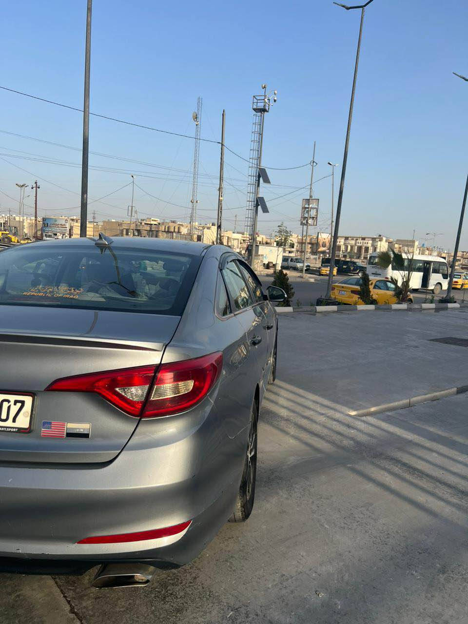 سوناتا موديل 16 حادثها ربع البنيد وجاملغ مبدل نفس اللون وهنا صار بيها صبغ جاملغ خلفي رقم شمالي بااسمي السعر 110 وبيها مجال مكانها بغداد بدون مراوس الاتصال *********** بغداد, العراق
