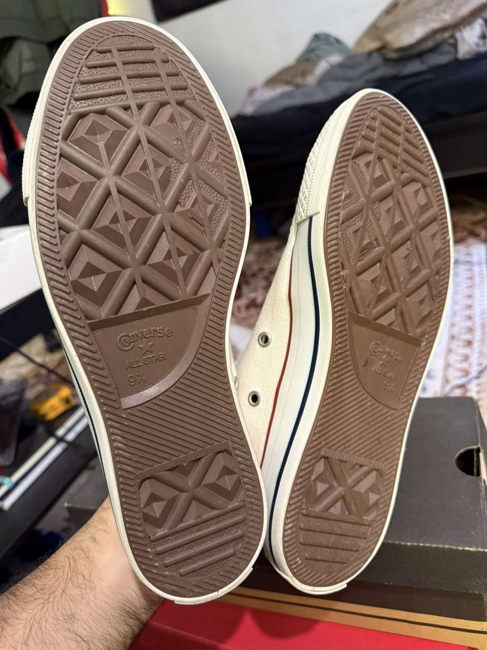 كونفرس ربع- لون اوف وايت اصلي ما ملبوس
قياس ٤٣

السعر ١٥  

متوفر توصيل بغداد والمحافظات


**إذا كنت صاحب هذا الإعلان وتريد حذفه لأي سبب، رجاءا أرسل رسالة إلى الدعم الفني**