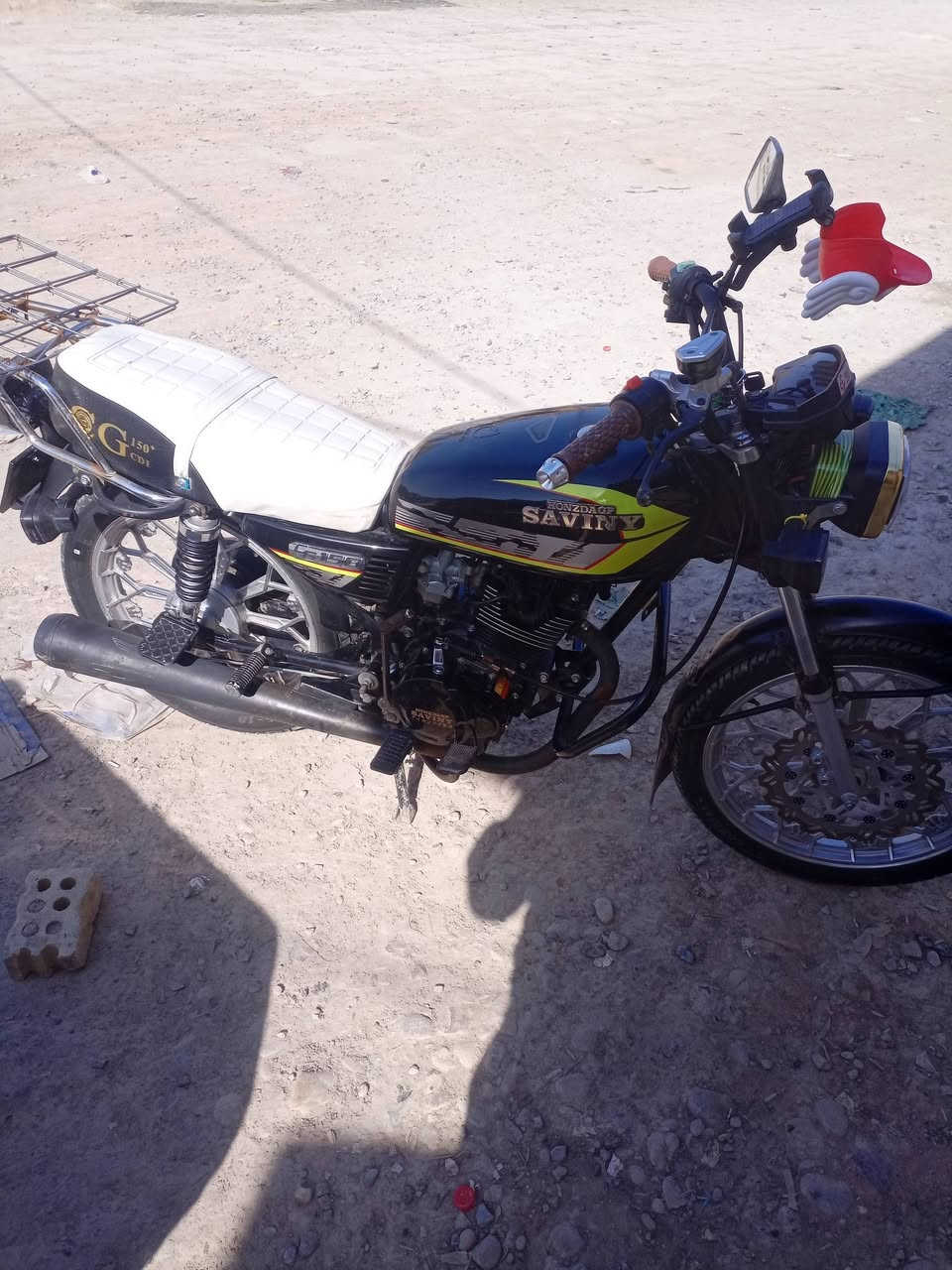 سلام عليكم
دراجة إيرانية سونك  حديثه موديل 25 بشهر 9 نظيفه كلش 
دراجة على الفحص بشرط فيتر وياك من تجي 
السعر 700 وبيه مجال عنوان بغداد مدينة الصدر 
***********
