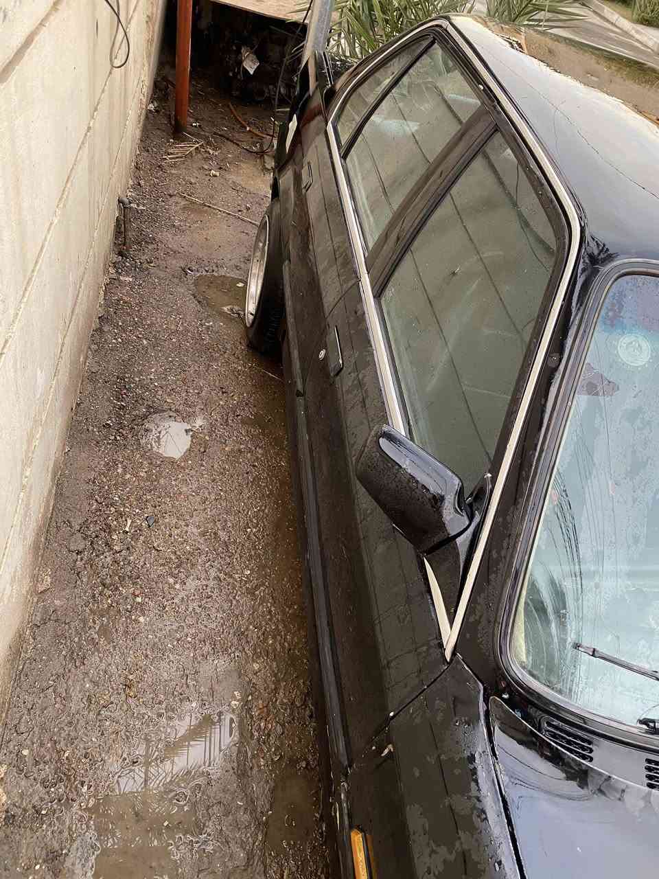 السلام عليكم 
زعرة تفصيخ للبيع
مكينة 6 سلندر مكسر ضفيرة سيمنز عقل ms40
كير عادي جاترك نمرة طويلة
داخل حلو كشنات ٣٦ جاد اسود
مكاين جام كهرباء ويالة 16 هارتج ٤ خلفيات دبل شفة و الخامس امامي سبير 
حدادية نضيفة عربانة دسك اكسل ٨ براغي وارد يابان منضومة تبريد كاملة
عنواني بغداد الطالبية و موجود توصيل اي مكان
للاستفسار ***********/***********
و الخاص مفتوح❤️
