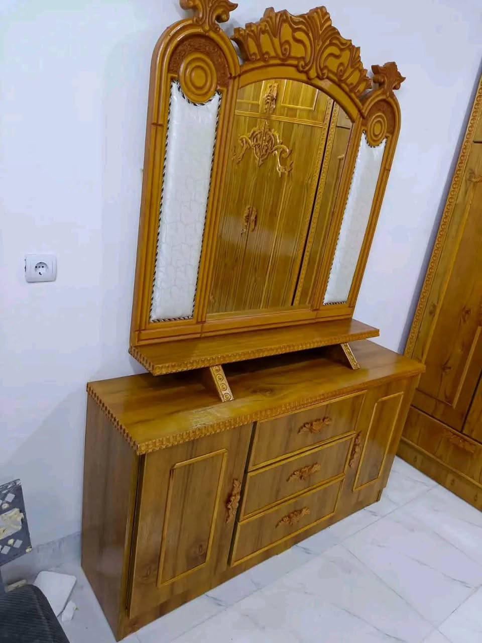 ساااارع بل حجز عرض خااااص لمدت كم يوم فقط  

غرفه جديده فصال حديث مال معمل خشب زان مصري كله شغل درجه اولى 5 مليم السعر فقط #950# نهايته سعر معمل ثابت بدون تعامل رجاء فقط الشراي يتفضل خاص .


**إذا كنت صاحب هذا الإعلان وتريد حذفه لأي سبب، رجاءا أرسل رسالة إلى الدعم الفني**