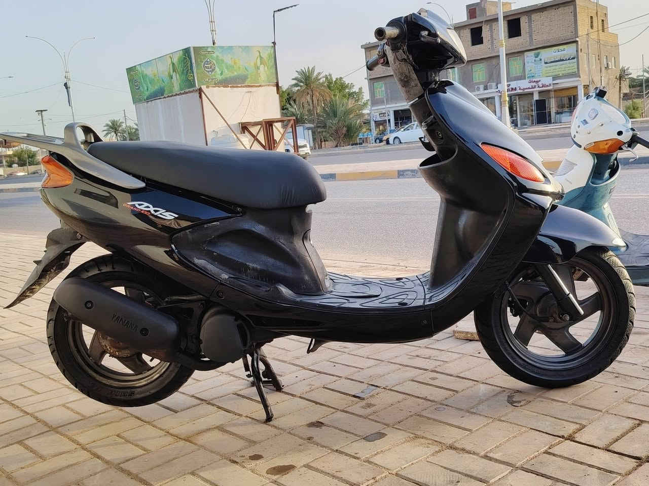 دراجه دولفين للبيع السعر ٦٠٠ وبيهه مجال الشراي يتصل عل الرقم *********** دراجه جديدة احله من الصوره واضع البلاد كرهبايات شغاله سلف هندر مكينه ناعمه شرط عدادات دراجه جديدة
