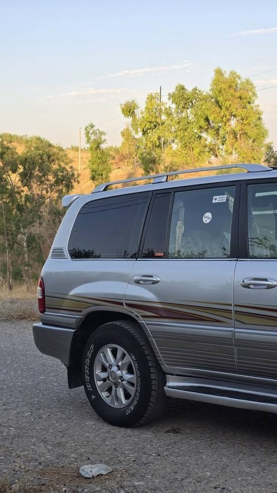 بۆفرۆشتن. 🩶🩶 للبیع

Land cruiser 2005 
مۆنیکا ٢٠٠٥ 
‏G.X.R
فوول مواسەفات 
تەحویلی ئەصڵ 

گێڕ ئۆتۆماتیک و ناو زەرد
سەلاجە و سڵاید 
فۆڕمیگا و قوفلی ئەکسل  دیفلۆک

سێ ڕیز کوشن و تەبرید مەرکەزی
تەنها خۆم بۆیاخم عامم کردۆتەوە لەسەر کاڵبونەوە و بۆ جوانی بێ ناوگرتن 
گێڕ و مەکینە و ئەکسلی بەشەرت

سەنەوی تا ٢٠٢٨ تازەیە و بەناوی خۆمەوەیە 
دەعمی بۆ دەعمی بەشەرت و چرکەی تیا نیە
چوار ویلو تایەو دەنلوبی بیلادیم کردۆتە ژێری لۆک.

ژمارەی خاوەن سەیارە 
            ***********  ***********☎️ الرطبة, الأنبار
