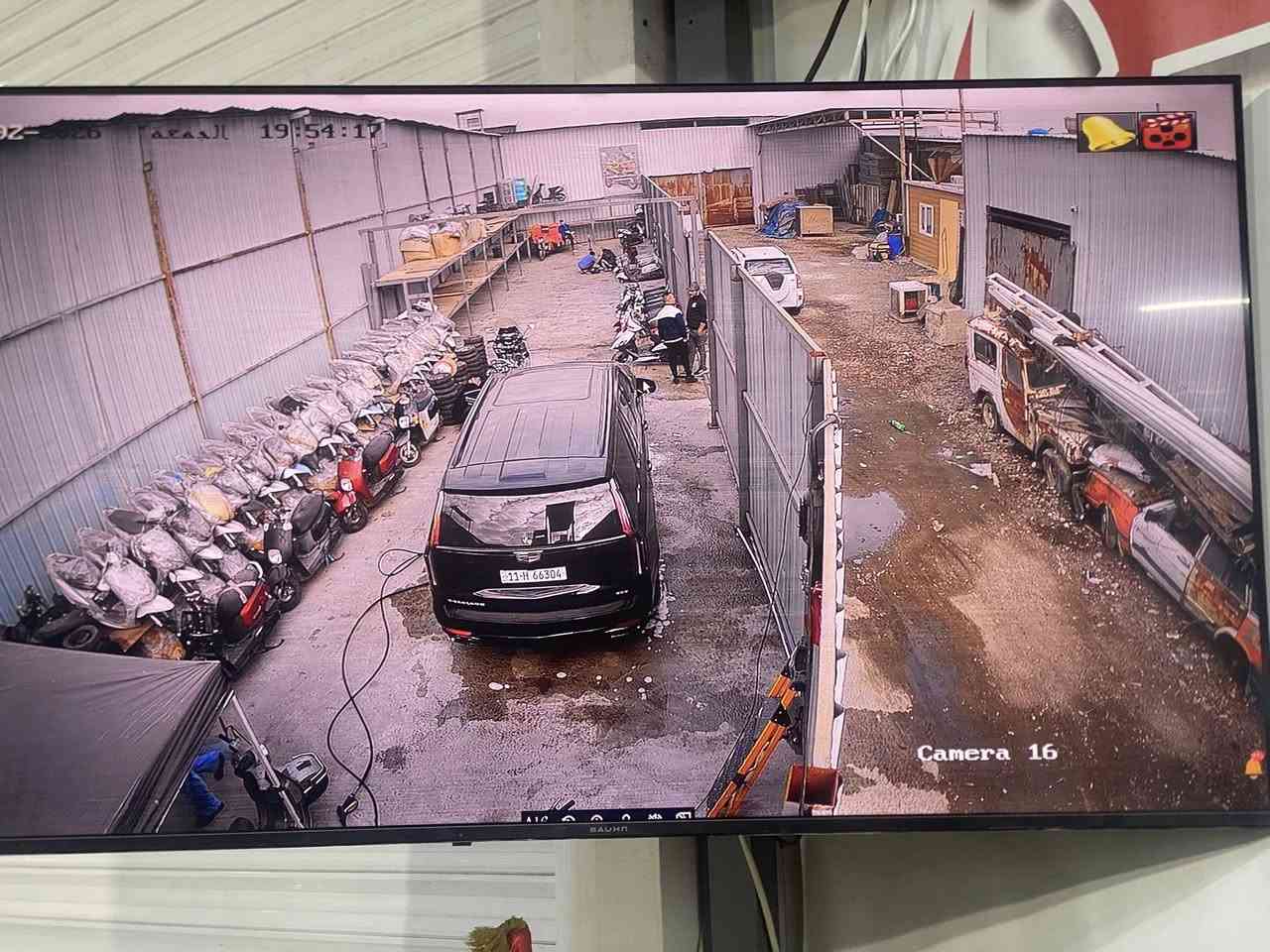 � كاميرا مراقبة Hikvision أصلية
🔹 دقة تصوير 5MP صورة واضحة وتفاصيل عالية
🔹 مسافة نقل واير لحد 200 متر بدون تقطيع
🔹 أداء ممتاز نهاراً وليلاً 🌙
🔹 مناسبة للبيوت، المحلات، والمخازن

✅ صورة ثابتة
✅ وضوح عالي حتى على المسافات البعيدة
✅ اعتمادنا على أجهزة أصلية فقط

📞 للحجز أو الاستفسار 
***********
#Hikvision
#كاميرات_مراقبة
#5MP
#تصوير_واضح
#أمانك_أولاً
