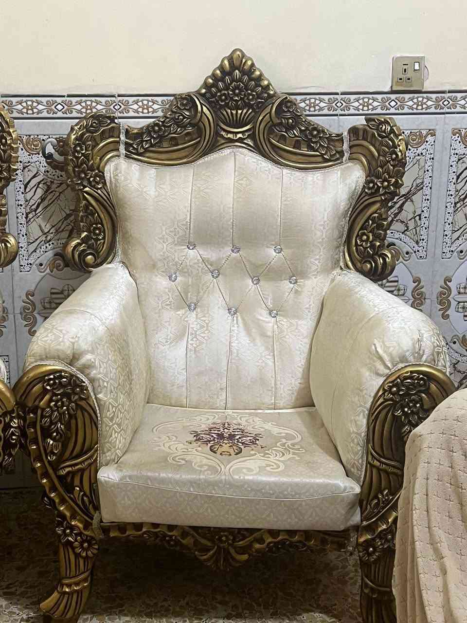 تخم ملكي مع طبلات سعر ٦٠٠ وبي مجال


**إذا كنت صاحب هذا الإعلان وتريد حذفه لأي سبب، رجاءا أرسل رسالة إلى الدعم الفني**