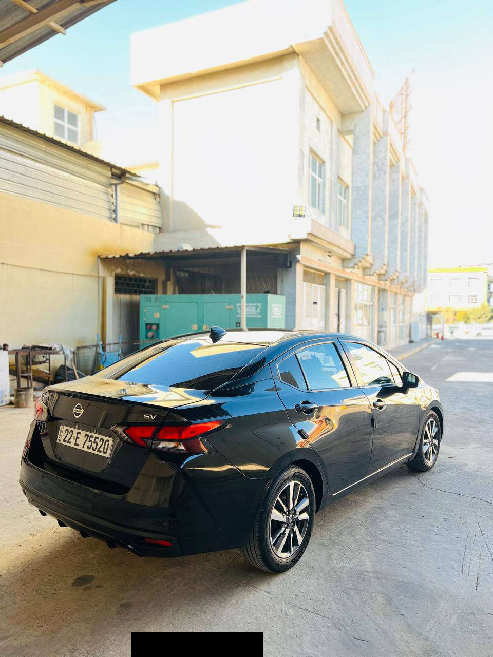 السلام عليكم نيسان فيرسا موديل 2021 وارد امريكي سيارة بيها جملغ بنيد صبخ بيدون دواخل و ايرباك كئر و محرك شرط تحويل و غرامة شرط بيها غرامة مليون ينزل من سعر حجر رادار شرط موصفات SV مكان سيارة عقرة سعر 107      *********** واتساب اكر, نينوى
