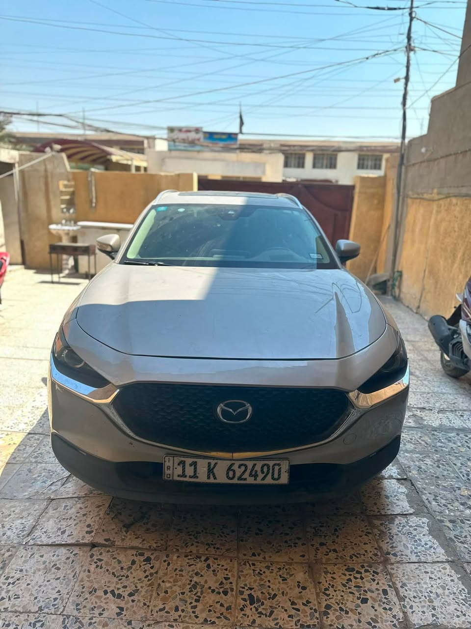 السلام عليكم
مازدا Cx-30 موديل ٢٠٢٣ بريميوم فول واحد على واحد رقم بغداد الجديد انكليزي ( تحويل مباشر ثاني يوم )  (( السيارة وارد امريكي حادثها بنيد نفسه تصلح و نصبغ وبارد بسيط بالباب والجاملغ بي تكحيل بسيط))
الحادث مرفق بالمنشور + ملاحضه صغيره ( الباب الخلفي الي عكس السايق اثر شخط قليل جداً كما موضح ب صوره )) 
مكينه 4 سلندر / 2500 سكاي اكتف بدون تيربو تسحك عادي و محسن ) ماشيه ٤٨ الف ميل / كير AT من 6 سرعات
مواصفات السيارة :
صمه / دخول ذكي/ فتحه / كشنات جلد / شفتات بالاستيرن/داتا شو /
صندوق كهرباء / كشن كهرباء / كشن خزن ميموري بوضعيتين /قفل اتوماتيكي للبيبان عند الابتعاد من السياره/ عند الرجوع نزول المرأة/ تبريد قطعتين / رادارات امامى خلفي / نقاط عمياء بالمري / مثبت مسار / مثبت
سرعه / تحكمات جهتين / وضعيات قياده 2 سبورت و عادي/ مانع انزلاق /
نزول منحدرات / دفع رباعي Awd / سايد بريك بصمه / سيستم صوت
عالي الجوده / اوتو هولد / لايت زينون بلادي وجميع المصابيح لدات داخلي وخارجي / ويل حجم 18
وبعد بيه هواي مواصفات

* السعر : 175 ورقه وبيه مجال 
للستفسار على هذا الرقم  ‭***********‬
عنوان السياره / بغداد
