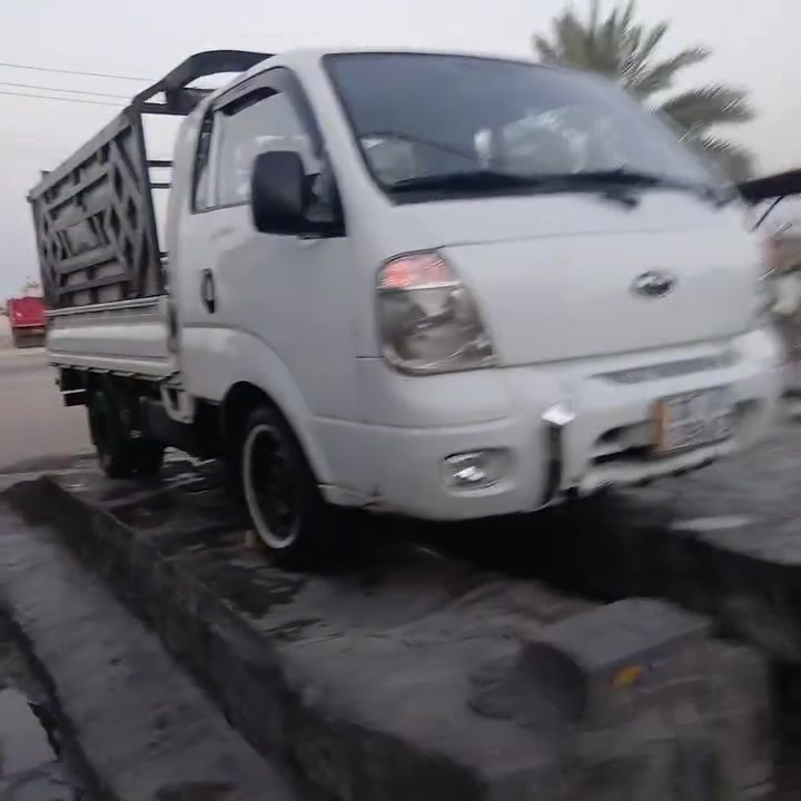 سلام عليكم كيه مديل 2011مكفولة بلاديه شاصي مكينه كير المكان بغداد رقمها ديالى بأسمنه اسعر ٩٠ الرقم ‎0772 935 4093
