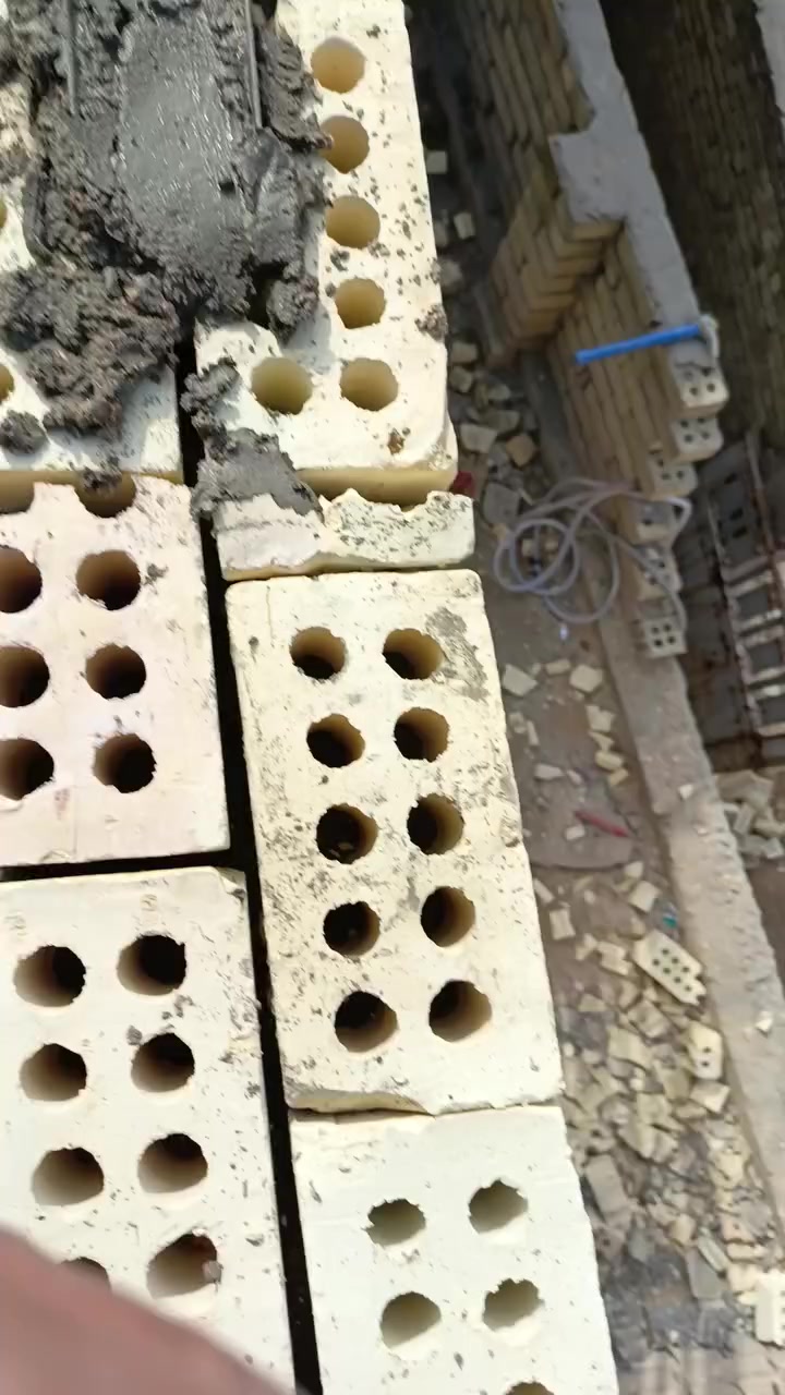 السلام عليكم خلفه بناء درجه اوله او سعر مناسم ***********
