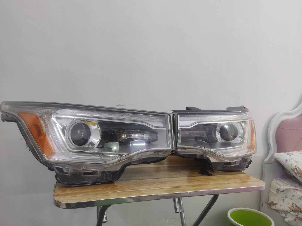 السلام عليكم ورحمه الله وبركاته
مازدات جمسي اكاديا موديل 17 و 18 و 19 اصلي تفصيخ بيها بس تك الظهر مكسور موضح بالفيديو السعر 340 الف الاتصال على الرقم *********** بي واتساب
