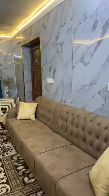 السلام عليكم للبيع بيت منطقة الكراده يم مستشفى ابن الهيثم للعيون مساحه ٢٥٠ متر سعر ٨٥ مليون اوراق كامله الإستفسار رقم الهاتف واتساب ***********
