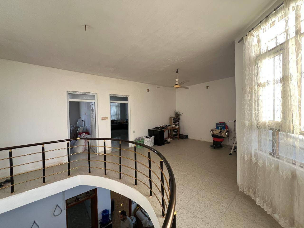 اللي يدور بيت مرتب بسعر زين… هاي فرصته 

دار للبيع – سامراء / حي الجامعة

مساحة 200 متر
واجهة 10 متر
نزال 20 متر
طابقين
4 غرف واسعة
بناء حديث وشغل مرتب 

تقسيم حلو ومساحات مريحة
موقع هادئ وقريب من مدرسة نابلس

السعر مناسب جداً قياساً بالموقع والمساحة
الجادين فقط يتواصلون خاص
_____________
لا تدع أي شخص آخر يأخذ عقارك المفضل
تواصل معنا الآن واحصل على عقارك الخاص
_____________
 اتصل الآن : ***********
_____________
ملاحظة : لدينا عقارات كثيرة في مناطق مختلفة في سامراء 
ضع إعجاب للصفحة ليصلك كل جديد
_____________
اذا عندك عقار وتريد تبيعة .. فقط راسلني واتساب 
وخلي الباقي علينا … ( ***********☎️واتساب)
