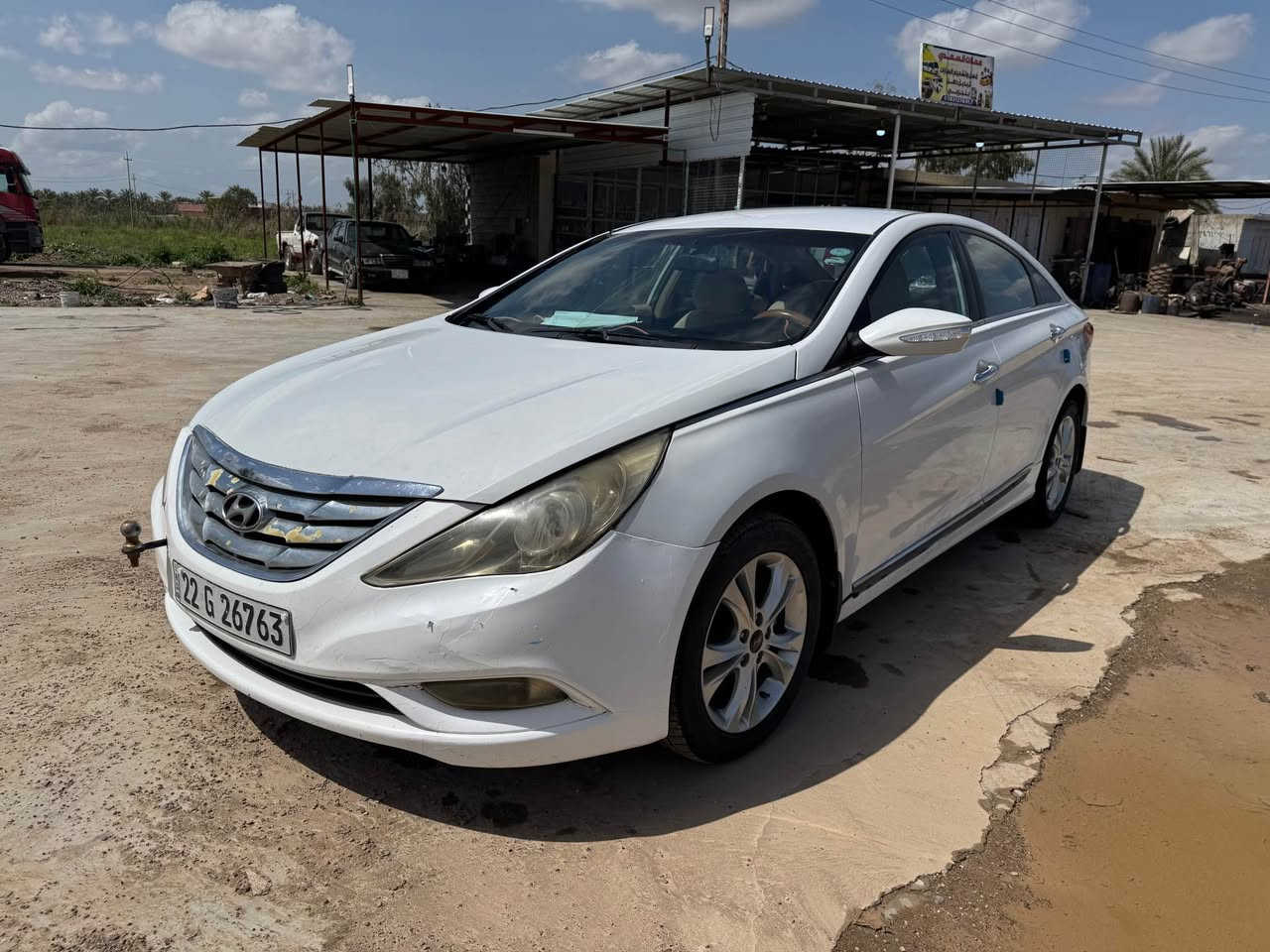 سوناتا 2011 اربيل خليجي محرك اربعة سلندر عليها منضومة غاز ب 9000 دينار تميشيك ٣٠٠ كلم انسى الصرف جاملوغ اليسرى والبنيد مصبوغ من اخذتها صار اربع سنوات شغل وطلع 
تحكمات ستيرن 
حساس خلفي 
محرك وكير لا تبخير ولا تنقيص  خير من الله 
تايرات بحالة ممتازه 
السعر 108 وبيها مجال للاستفسار ( بيع فقط ) العنوان  ديالى الخالص / *********** و *********** 
غير متواجد عل الفيس Colombo, Sri Lanka
