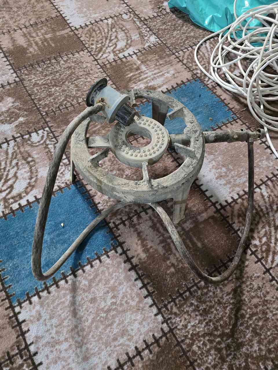 غراض منزل للبيع بوفية ٦٥الف كاربت اصلي ٣×٣ سعر٣٠الف طباخ غاز سفري ١٥الف صندوق حديد ١٥الف لاجكتور الوان سعر٢٠الف بنكة سقف سعر١٠الف تلفزيون وساعة ٤٠الف جادر حوض طول ٢م وعرض ١متر و٢٠سم سعر٣٠الف
*********** حلة مركز مدينة
