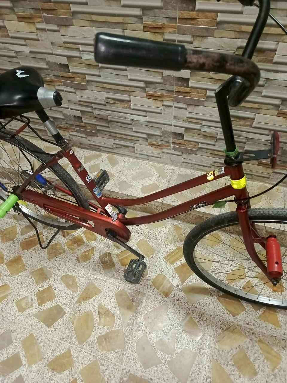 للبيع بايسكل عبد الحليم حجم 26 موديل 2019 كامل جملغات كامل الشراي يجي خاص او على رقم ***********السعر 85
