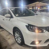 نيسان سنترا ٢٠٢٥ فول مواصفات وكالة السور ماشيه ١٠٠٠ بوضع الوكاله رقم ب...