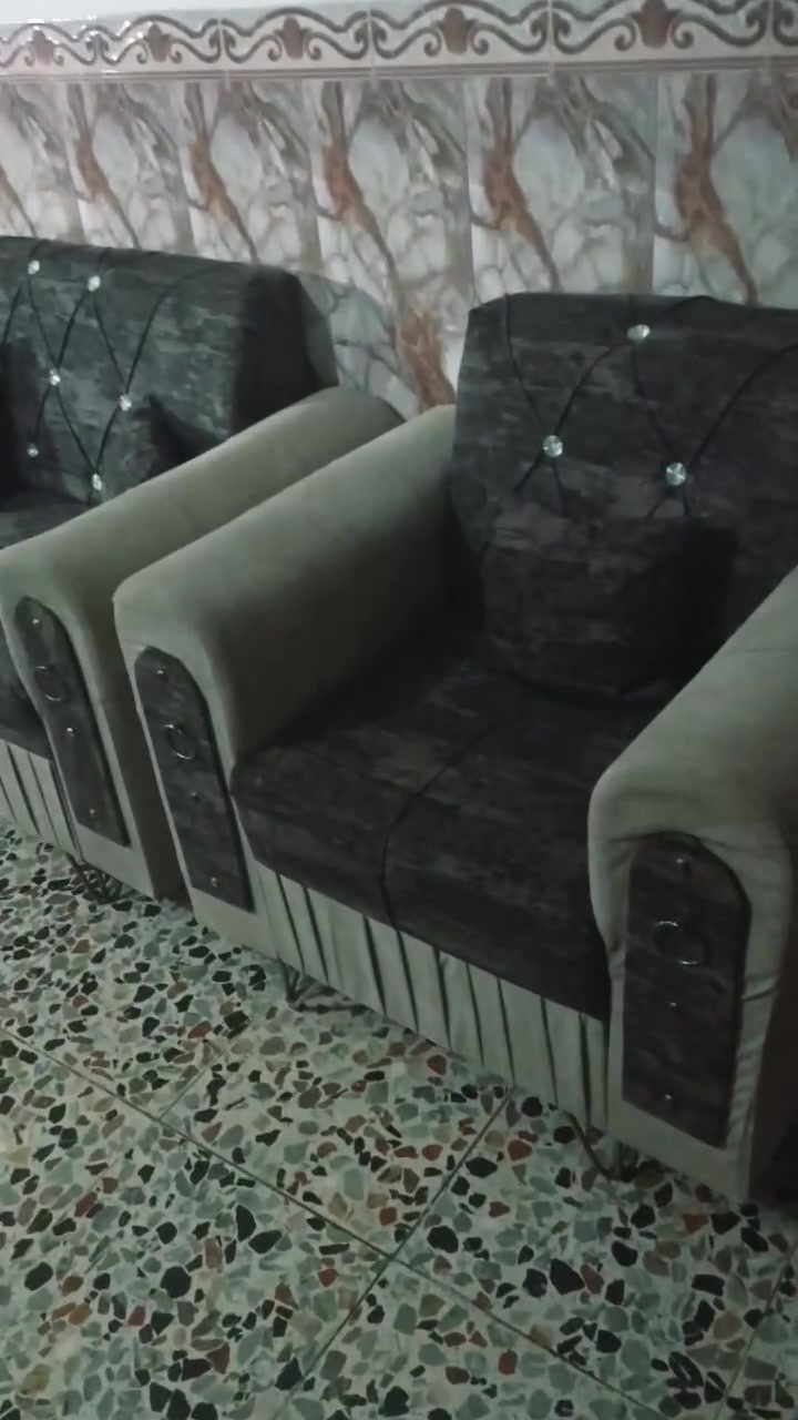 السلام عليكم تخم للبيع الاتصال على هذا الرقم ***********
